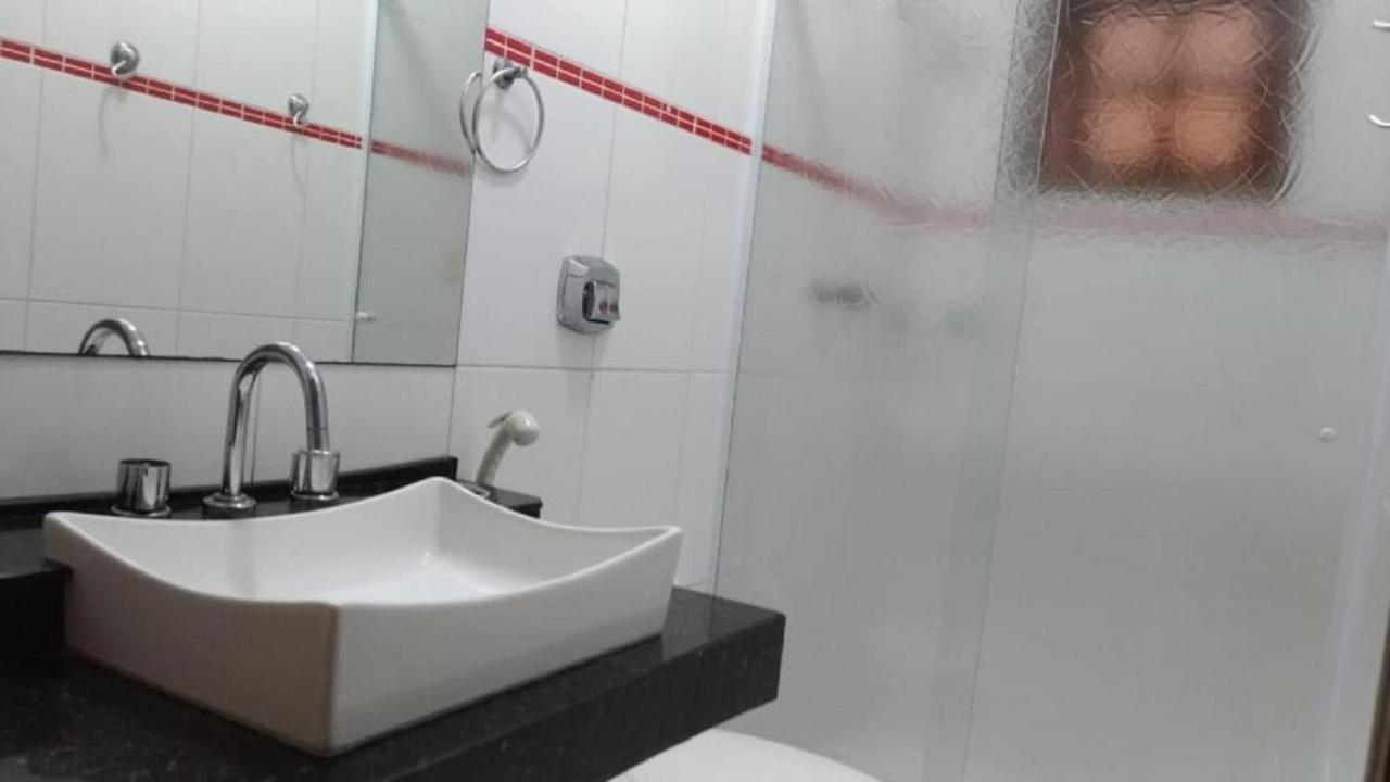 莱曼酒店 因达亚图巴 外观 照片